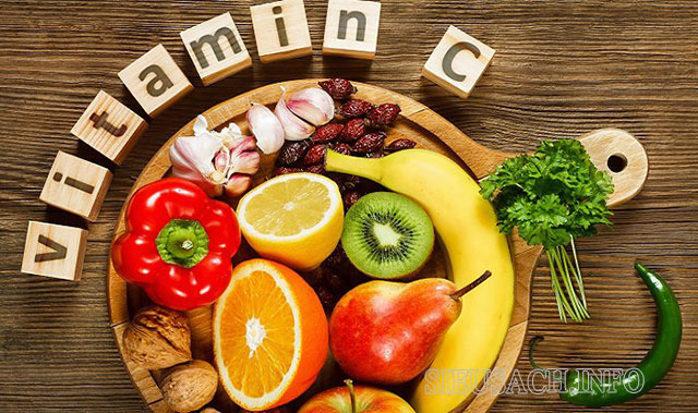 Ăn các loại trái cây giàu vitamin C