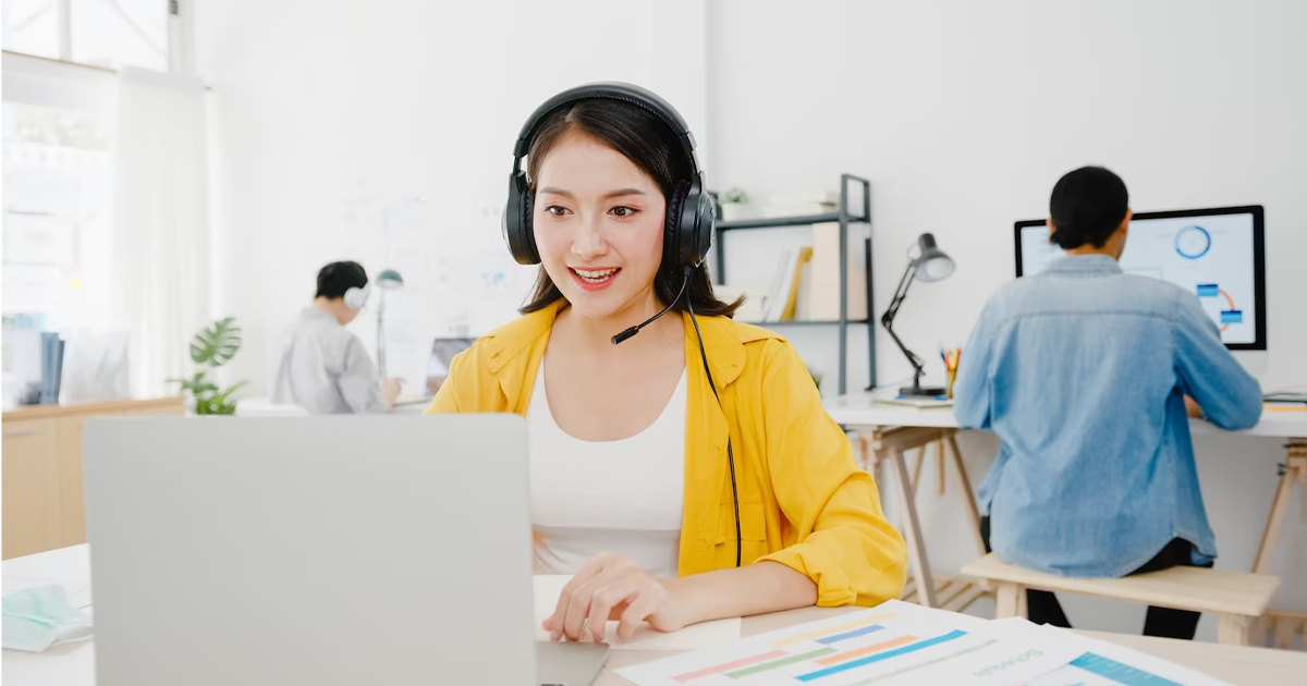 Chăm sóc khách hàng là gì? Mô tả công việc dịch vụ CSKH